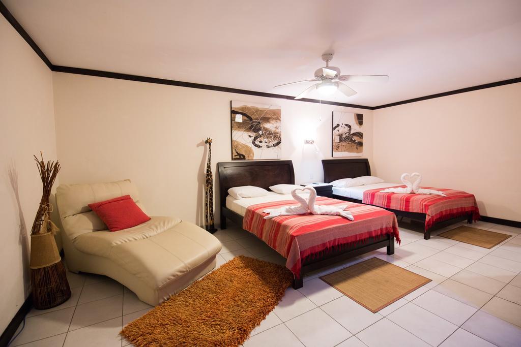 Tuanis Aparthotel Jacó Екстериор снимка