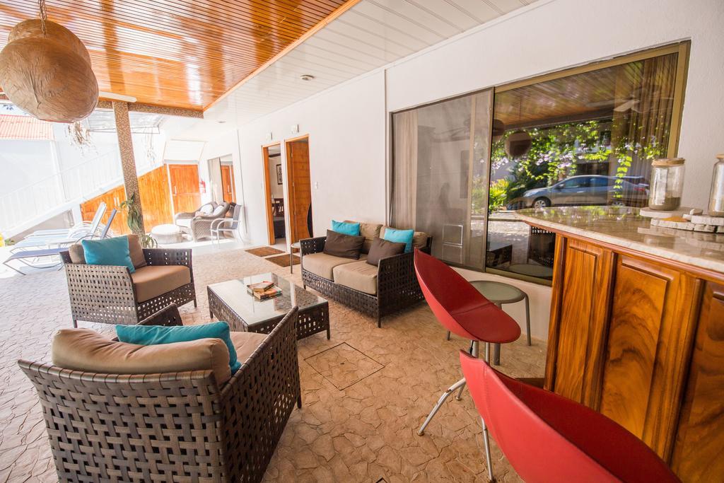 Tuanis Aparthotel Jacó Екстериор снимка