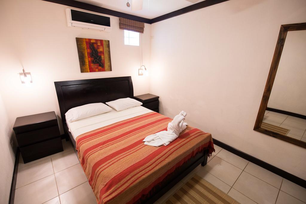 Tuanis Aparthotel Jacó Екстериор снимка