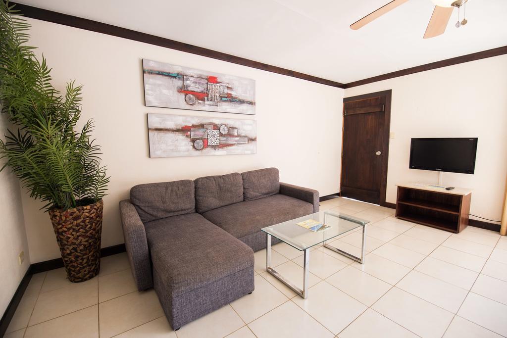 Tuanis Aparthotel Jacó Екстериор снимка