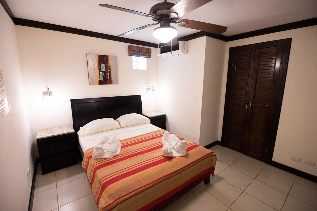 Tuanis Aparthotel Jacó Екстериор снимка