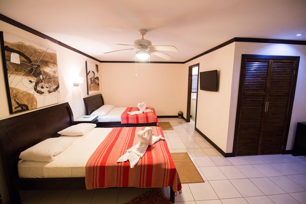 Tuanis Aparthotel Jacó Екстериор снимка